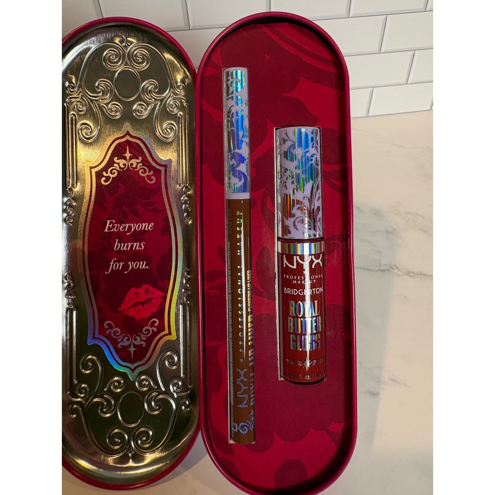 NYX Bridgerton 2 Piece Lip Kit Royal Butter Gloss & Plumping Lip Liner New Tin - Picture 2 of 4